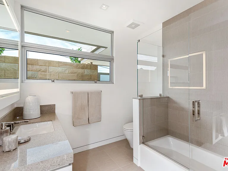 3642 Beverly Ridge Dr — Photo 30