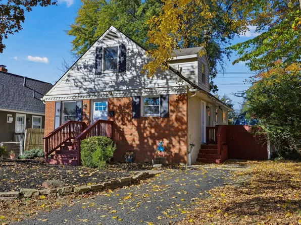 260 E Stanton Ave, Columbus, OH 43214