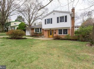 4823 King Richard Dr, Annandale, VA 22003