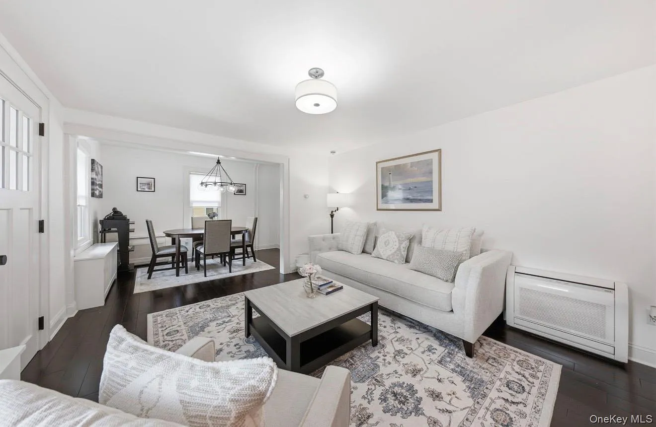 3 bed, 1164 sqft, $4,250 — Photo 3