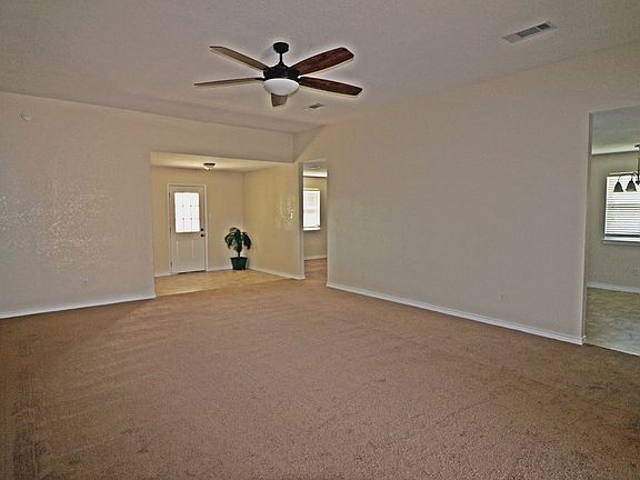 5th image of 1300 Copper Creek Dr
