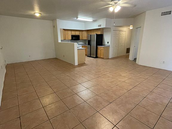 3rd image of 10322 E La Palma Ave APT 1