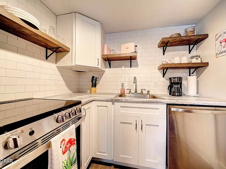 1420 Beck Ave #A — Photo 10