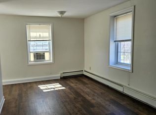 181 Park Ave APT 6, Chalfont, PA 18914