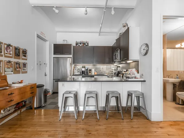 15 West 18th Street image 3 of 15