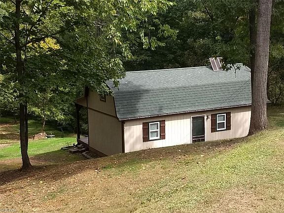 2nd image of 1 Sleepy Pine Dr
