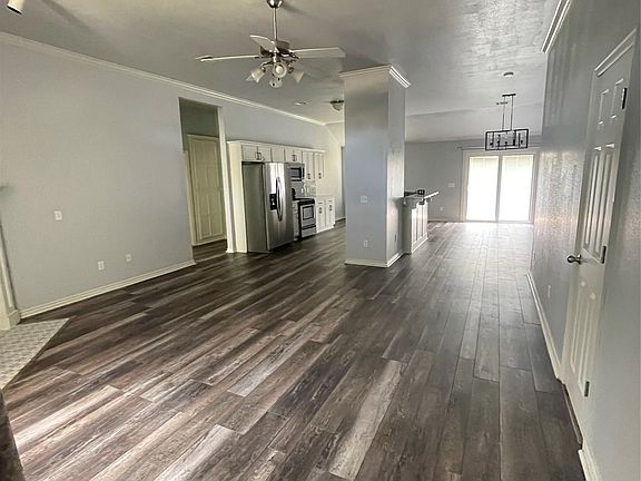 5th image of 1705 Teakwood Cir