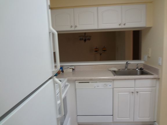 3rd image of 1145 Coral Club Dr #1145