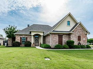 3935 Le Brooke Ln, Benton, LA 71006