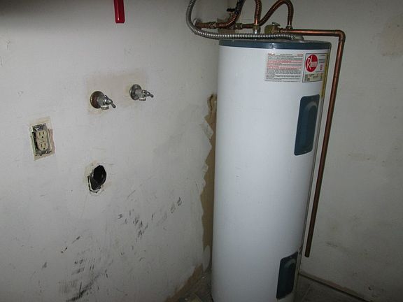 5th image of 4936 Mount Tahoma Dr SE