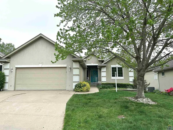 2436 SW Camelot Pl, Topeka, KS 66614