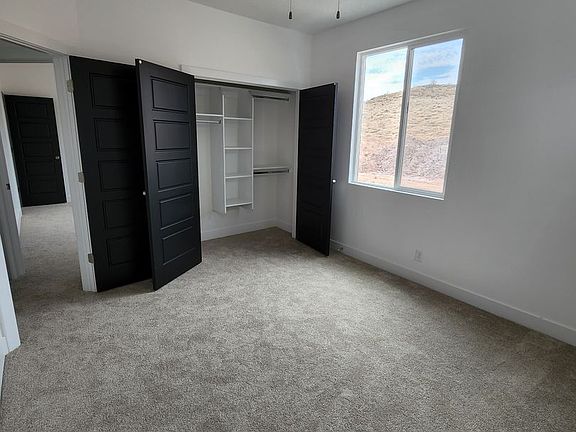 5th image of 828 E Desert Cactus Dr