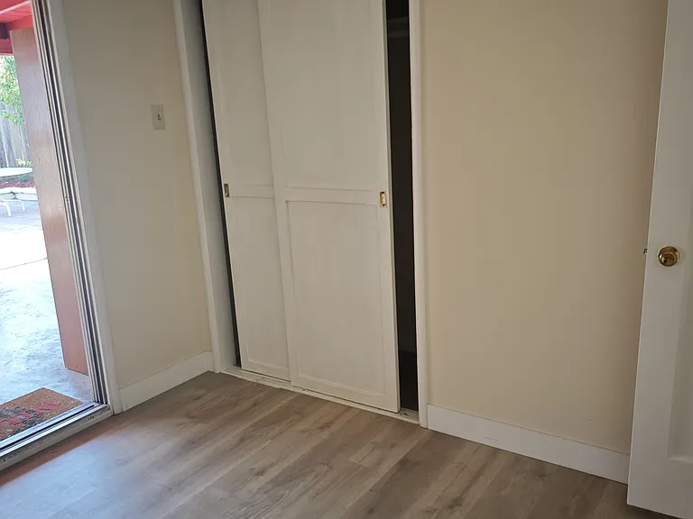 2225 Pamela Dr — Photo 11