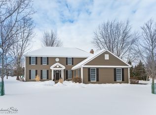 9214 Bard Rd, Crystal Lake, IL 60014