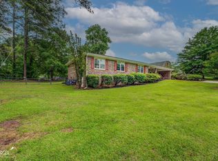 125 Greenwood Cir, Oxford, GA 30054