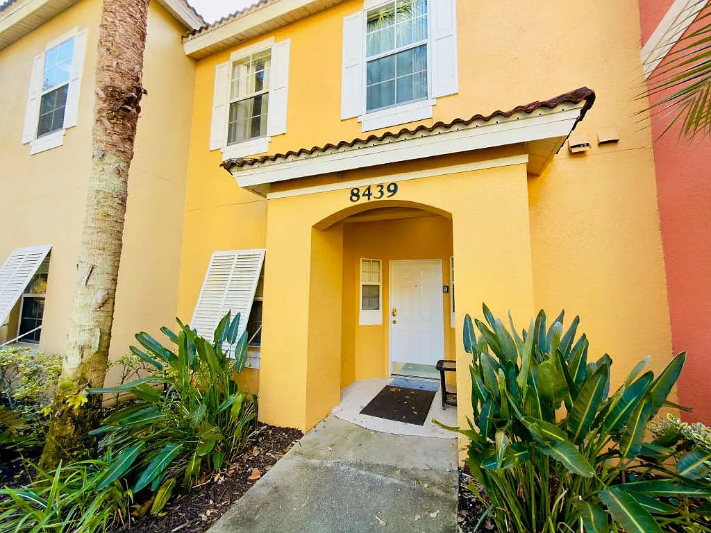 Building Photo - 8439 Crystal Cove Loop