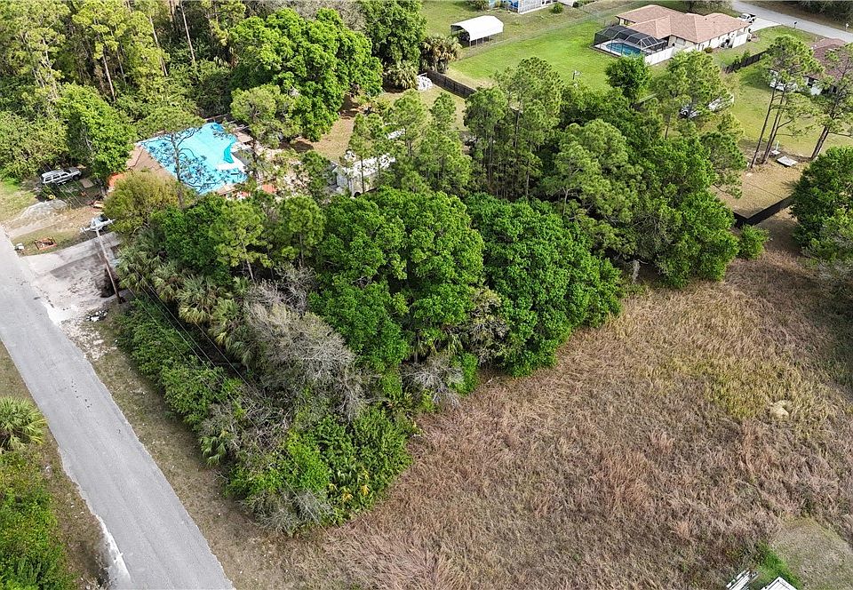 1st image of 617 Roosevelt Ave