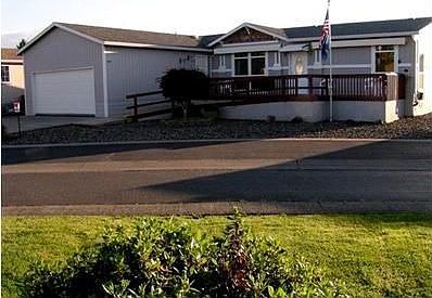 1st image of 5101 NE 121st Ave