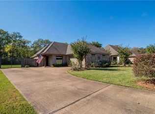 6020 Toria Dr, Alexandria, LA 71303