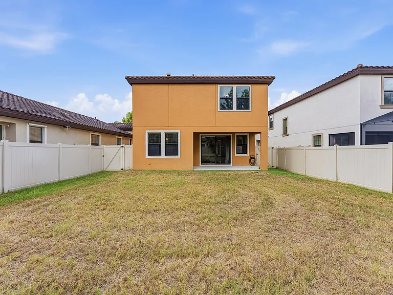 12969 Burns Dr — Photo 40