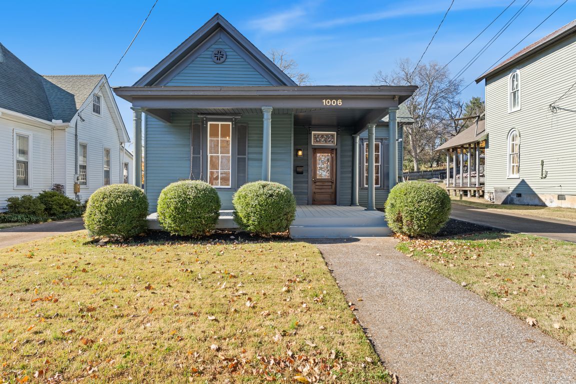 next background image