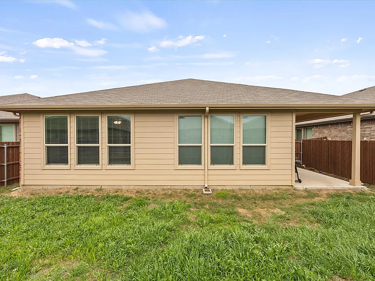 1009 Croxley Way — Photo 21