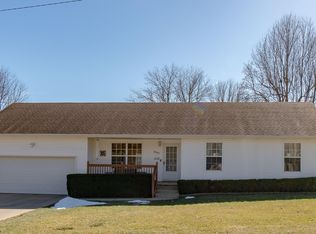 8900 Brookside Circle, Monett, MO 65708