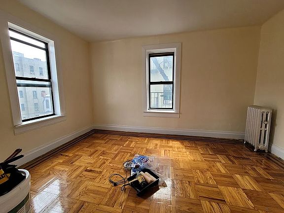4th image of 188 Parkside Ave #W2d
