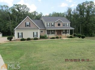 360 Red Haven Ln, Williamson, GA 30292