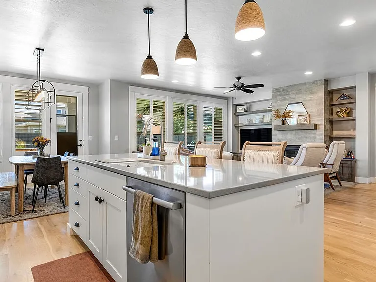 3419 E Rincon St — Photo 13