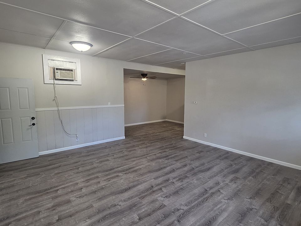 1st image of 938-940 5th Ave S #B