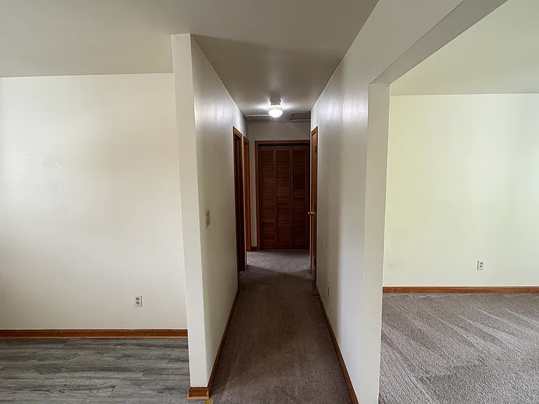 917 E Glen Park Ave #2W — Photo 5
