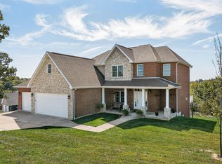 125 Harbour Pointe Dr, Williamstown, KY 41097