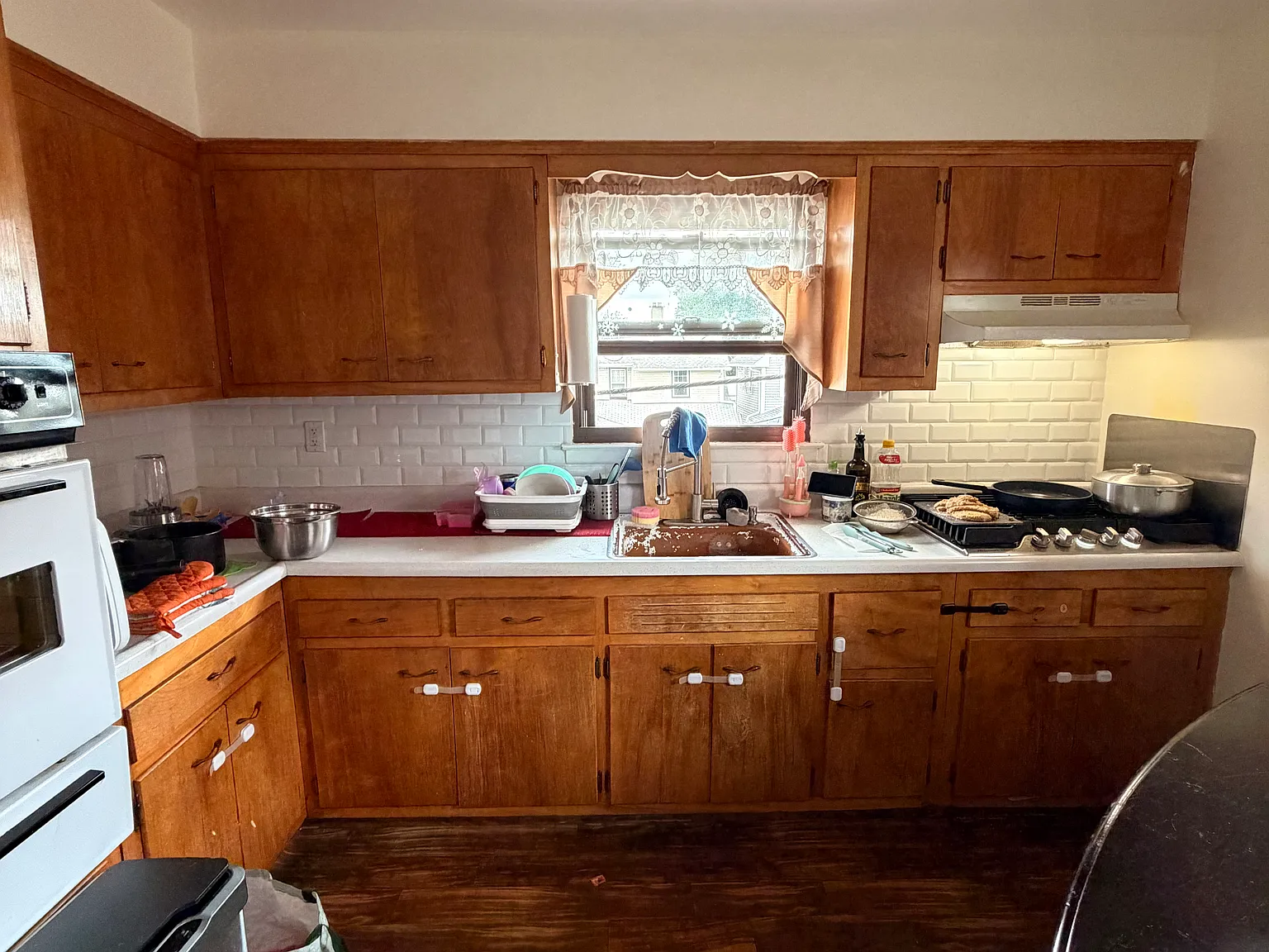 2 bed, $1,900 — Photo 3