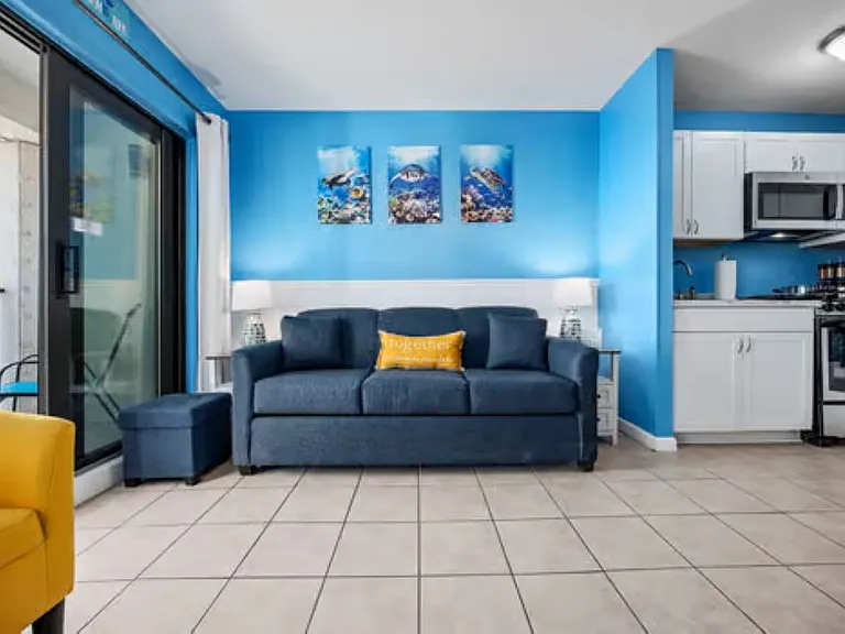5907 S Kings Hwy #2105 — Photo 8