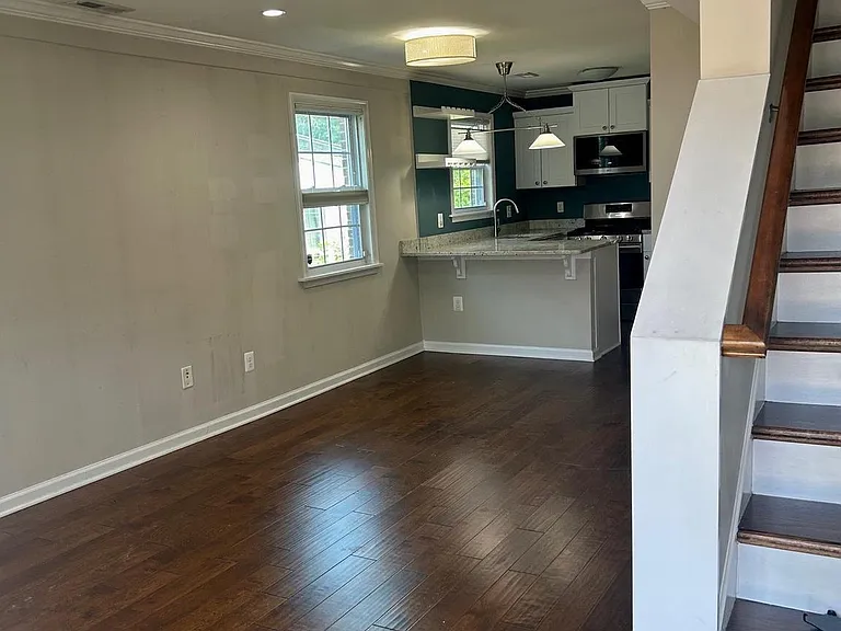 36 58th St SE — Photo 5