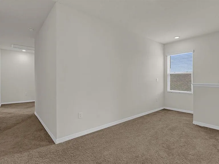 1444 Berry Ln — Photo 17