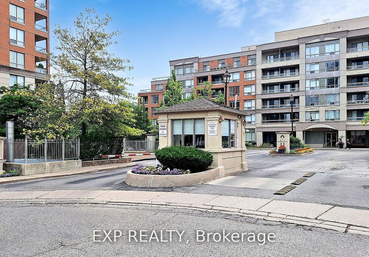Image showcasing 2000 Riverside Apartments - 2000 Riverside Dr Richmond, VA 23225 ...