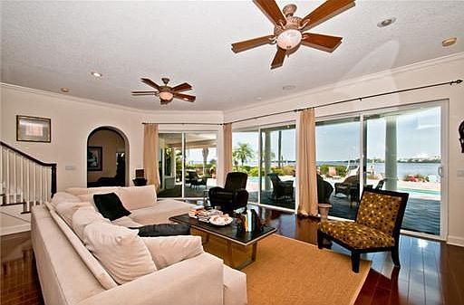 3rd image of 1632 Sea Breeze Dr