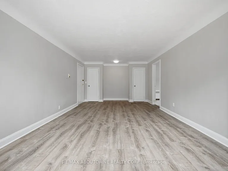 1037 Churchill Ave #1 — Photo 12