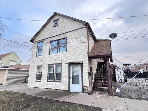2515 W 42nd St, Chicago, IL 60632