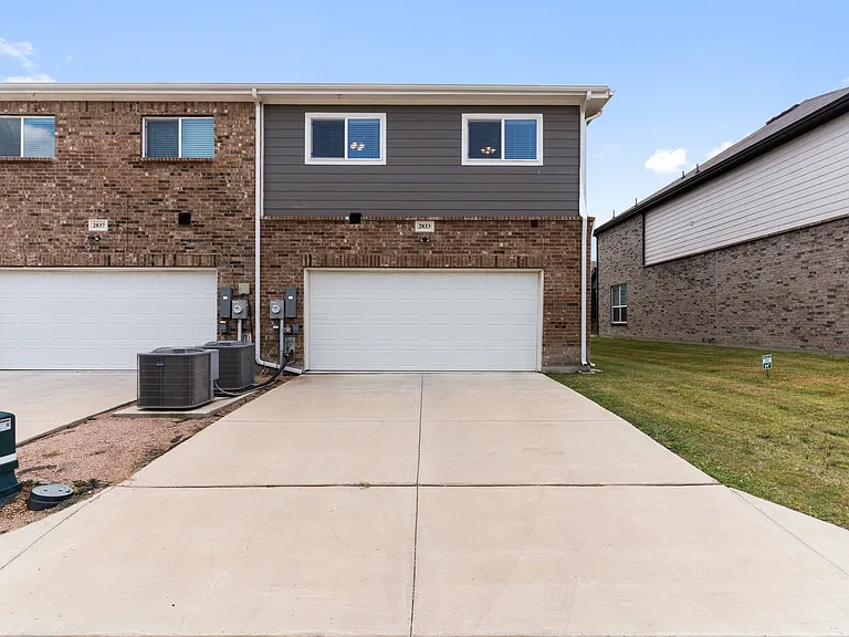 2833 Bellflower Dr — Photo 30