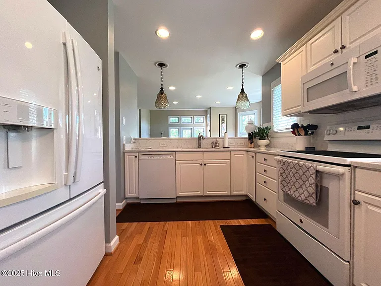150 Starland Ln — Photo 10