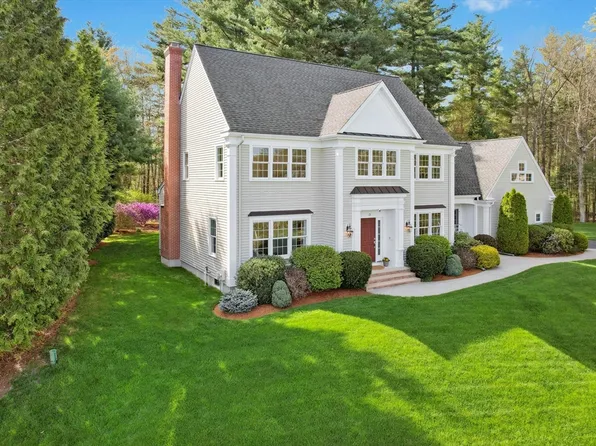 15 Glenwood Ln, North Grafton, MA 01536