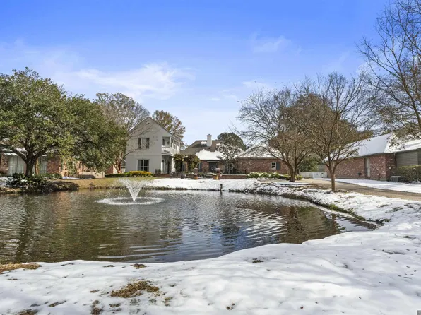 17755 Crossing Blvd, Baton Rouge, LA 70810
