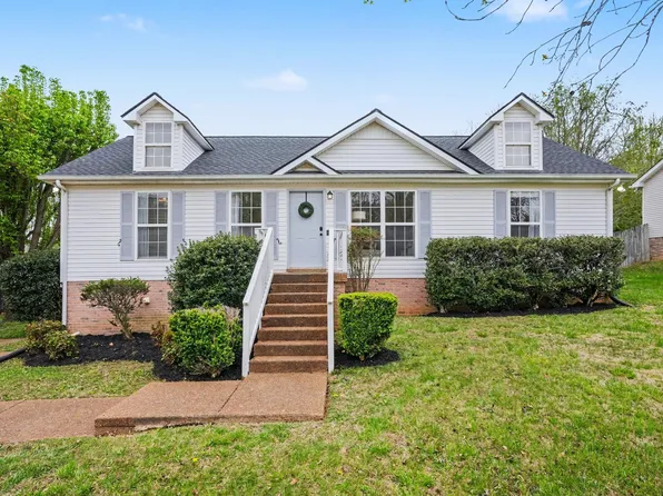 7495 Christopher St, Fairview, TN 37062