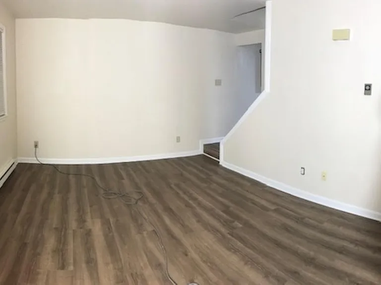 14899 Sherwood Dr — Photo 4