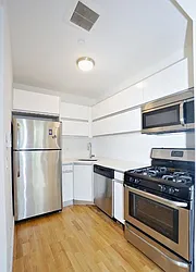 Rented by Skyline Group Real Estate