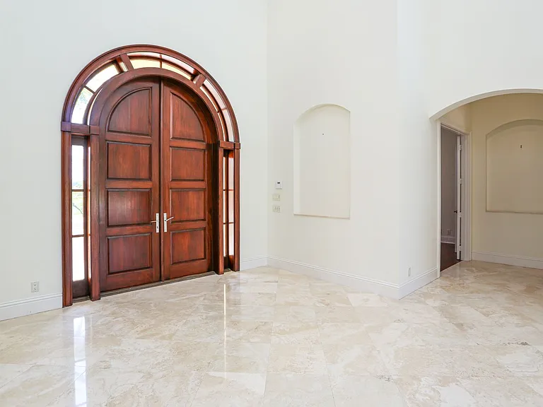 823 Cassena Rd — Photo 35