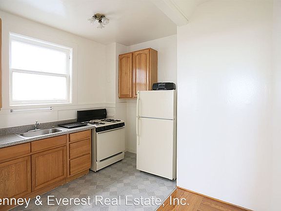 5th image of 660 Bush St
